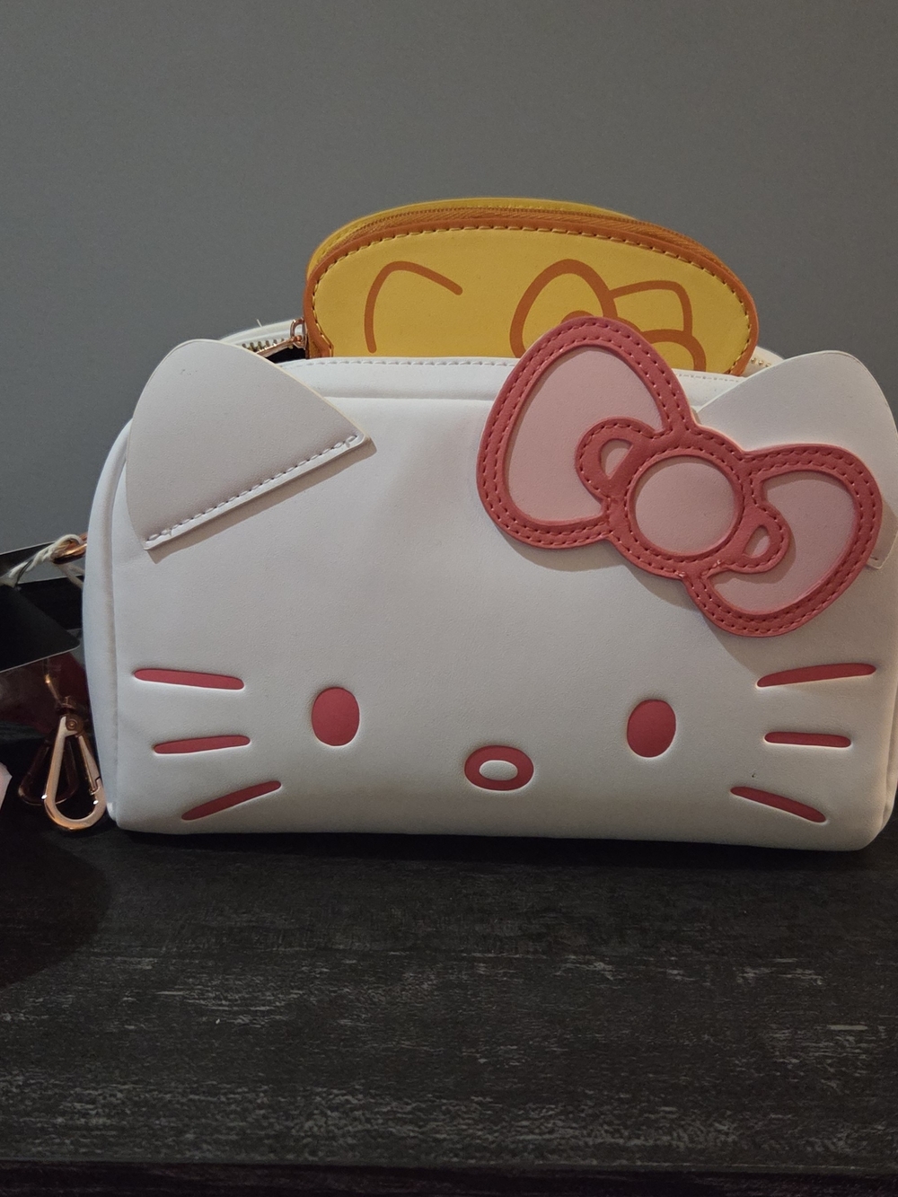 NEW!🔥Hello Kitty Loungefly Cute Toaster Crossbody Purse
